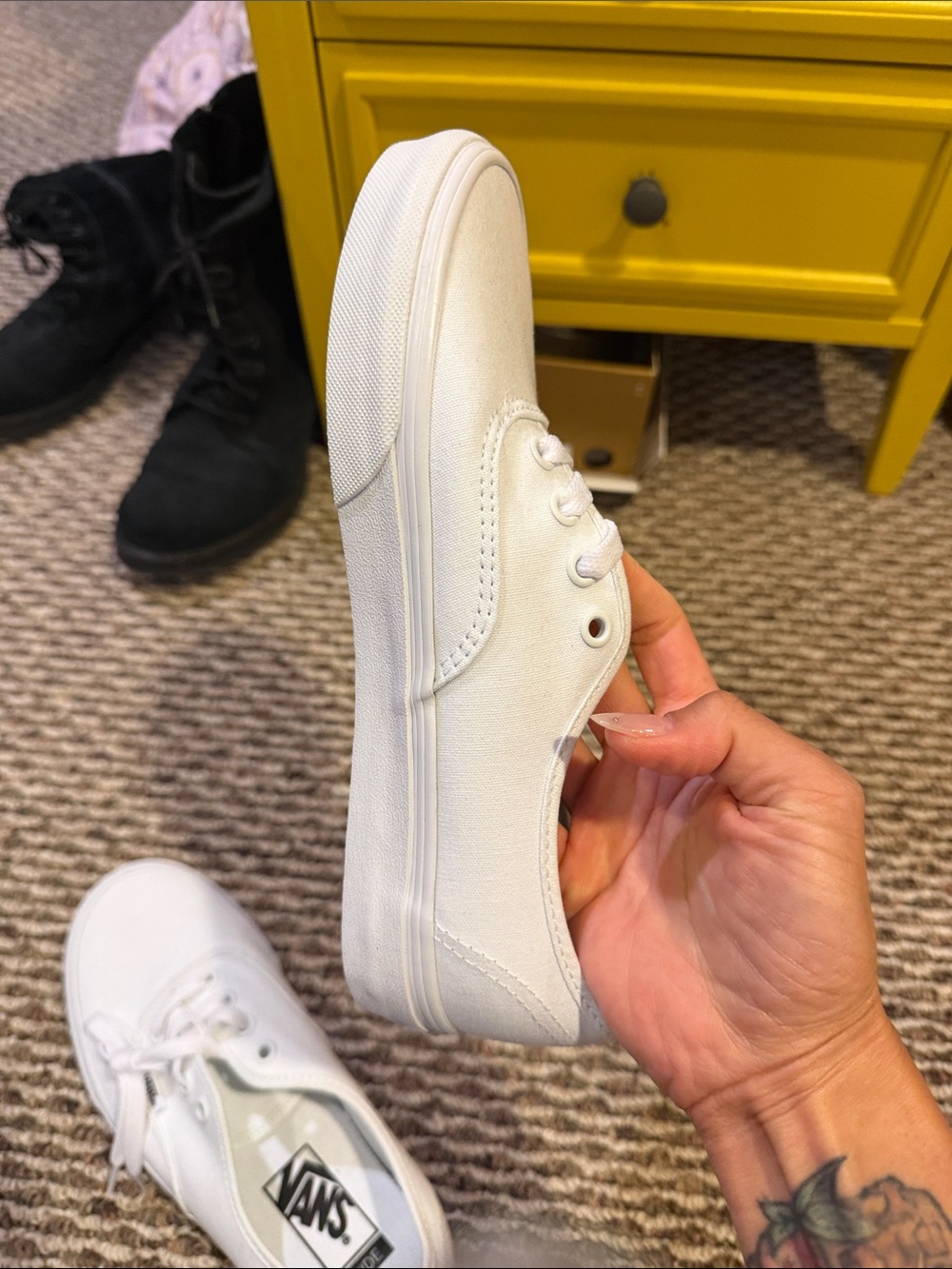 Vans White Canvas Low-Top Sneakers - Picture 6 of 7